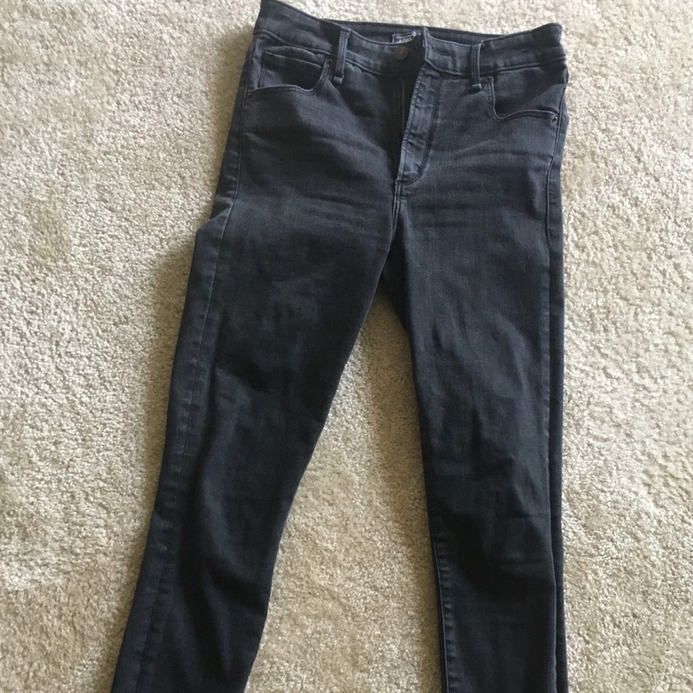 Simone high rise Abercrombie and Fitch Skinny Jean